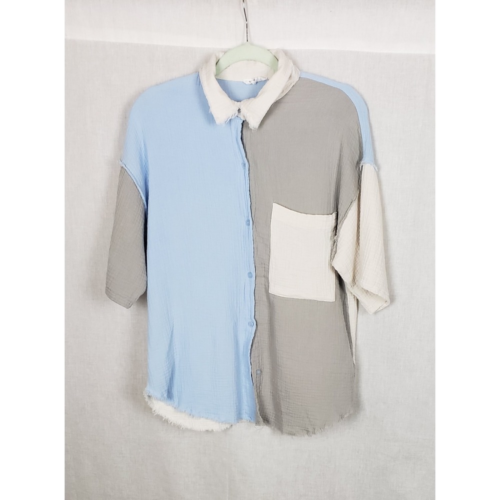 GeeGee‎ Color Block Gauze Button Up Blouse Top S Blue Gray White Raw Hem Spring